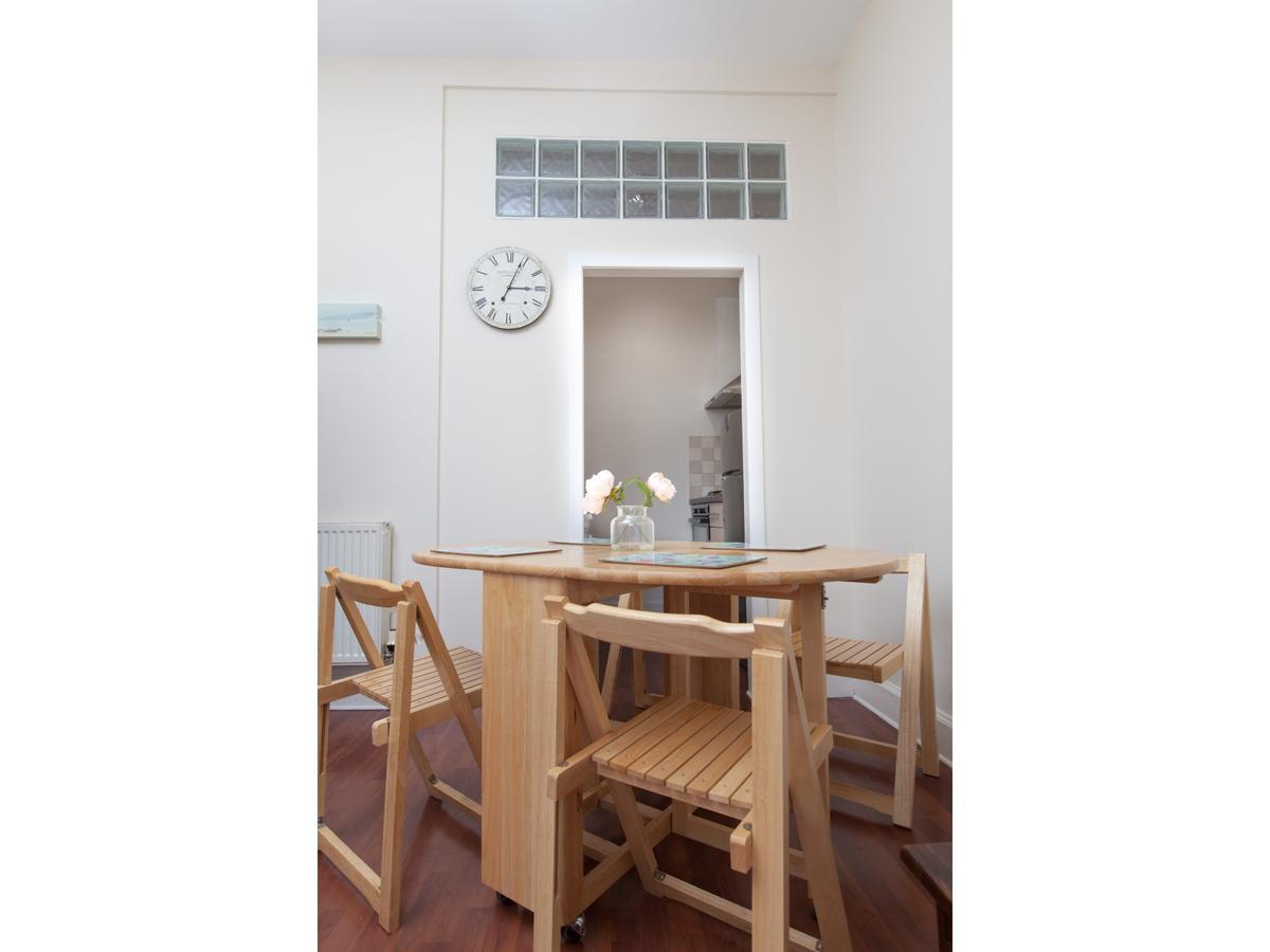 Homely Tenement For 2 Near Botanic Gardens Edinburgh Luaran gambar